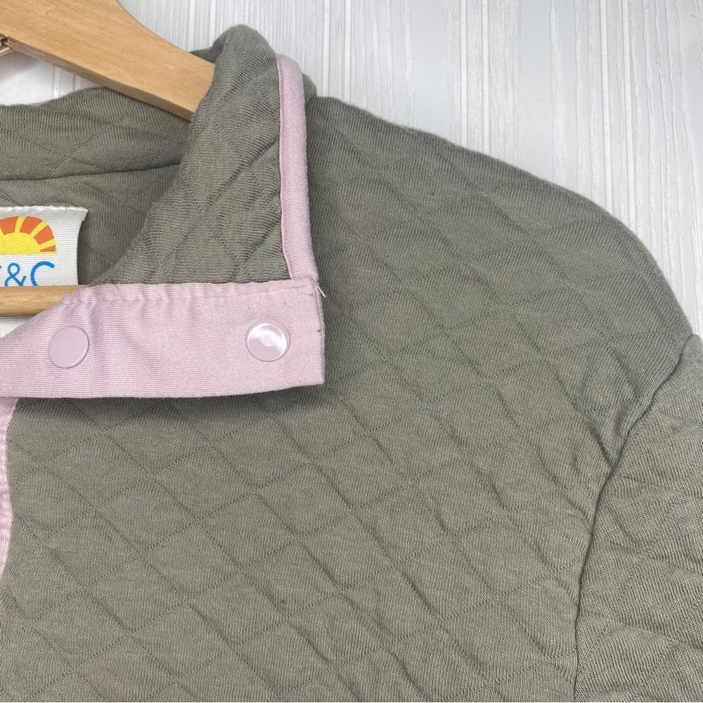 C & C California Quilted Long Sleeve Snap Neck Shirt Size Medium - Picture 4 of 9
